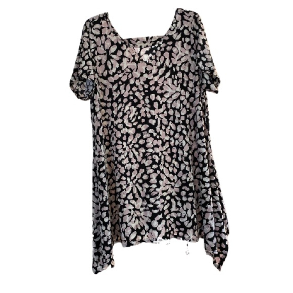 Yours Clothing Pink and Black Flowy Shirt - Size XL